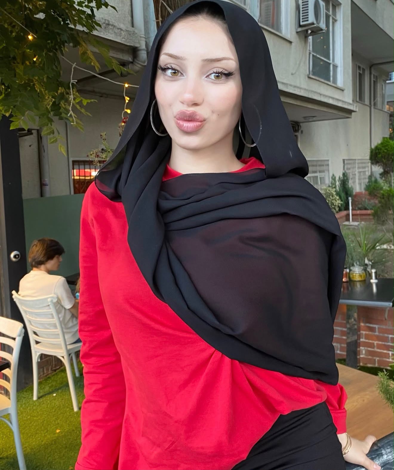 Kovancılar Yüksek Enerjili Kadın Escort Ece